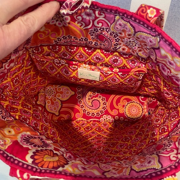 Vera Bradley Large Shoulder Bag - Picture 8 of 8